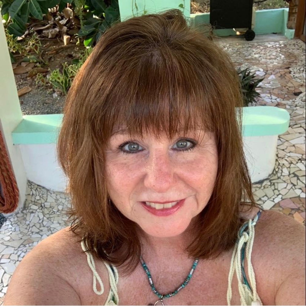 Meet your Posher, Vickie